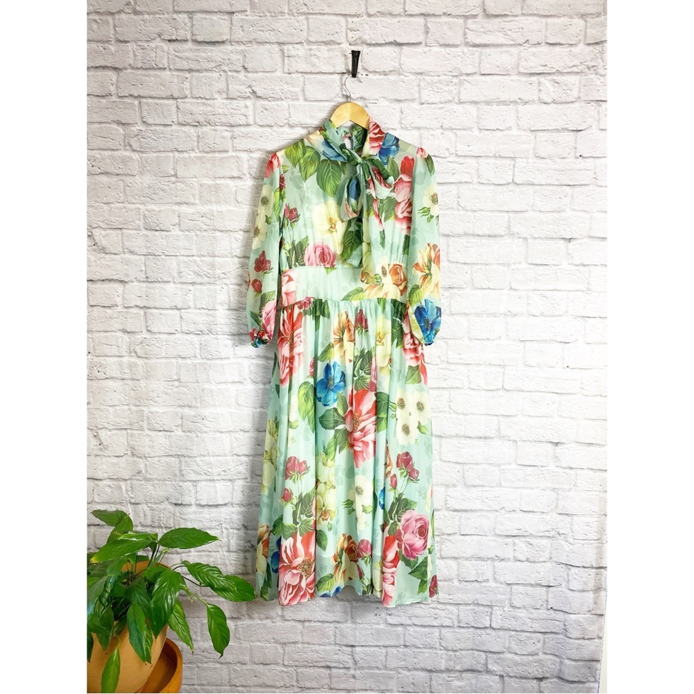 KAIMILAN Floral Print High Neck Scarf Midi Dress